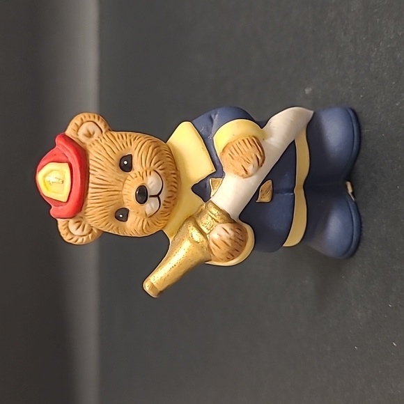 Set of 6 Homco Occupation Bears - Picture 6 of 16